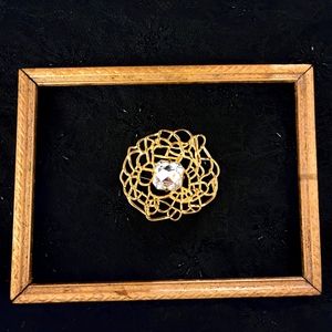 Vintage Gold Tone Brooch